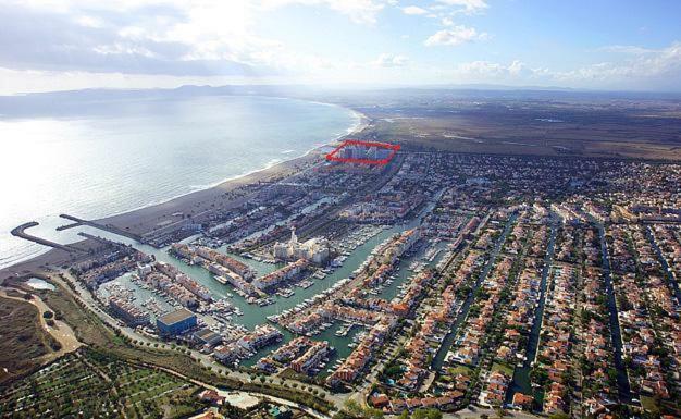 אמפוריבראבה Empuria Beach D-Luxe מראה חיצוני תמונה