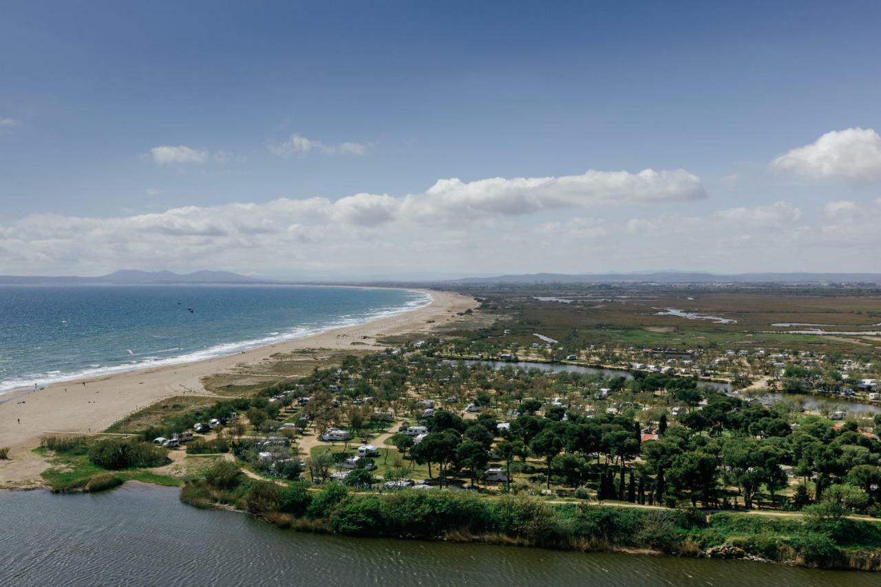 אמפוריבראבה Empuria Beach D-Luxe מראה חיצוני תמונה